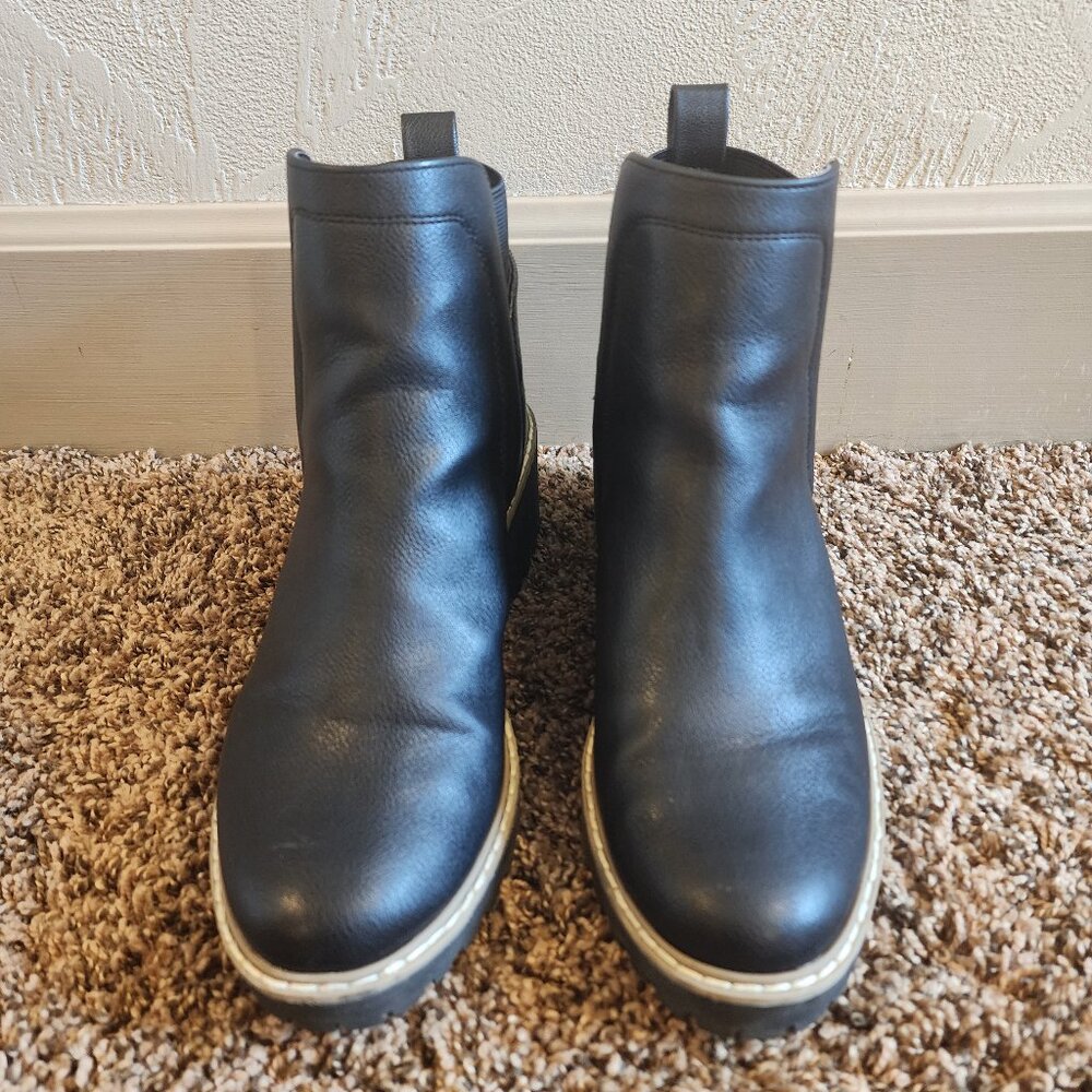 DV Black Platform Boots